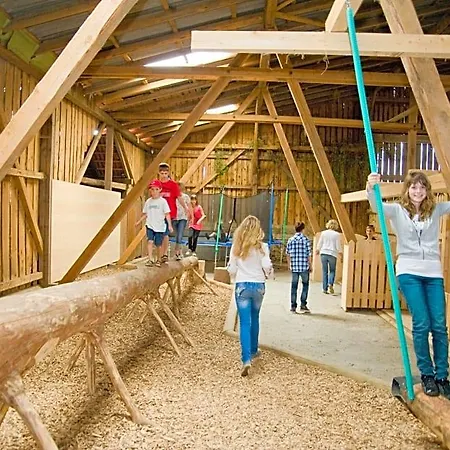 Kindererlebnis- Und Biobauernhof Hipp-bruckner * Wornharts