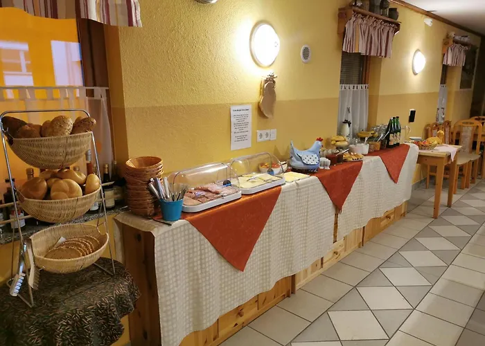 Kindererlebnis- Und Biobauernhof Hipp-bruckner Agroturismo *