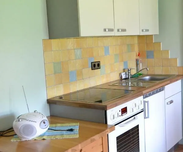 Kindererlebnis- Und Biobauernhof Hipp-bruckner * Wornharts